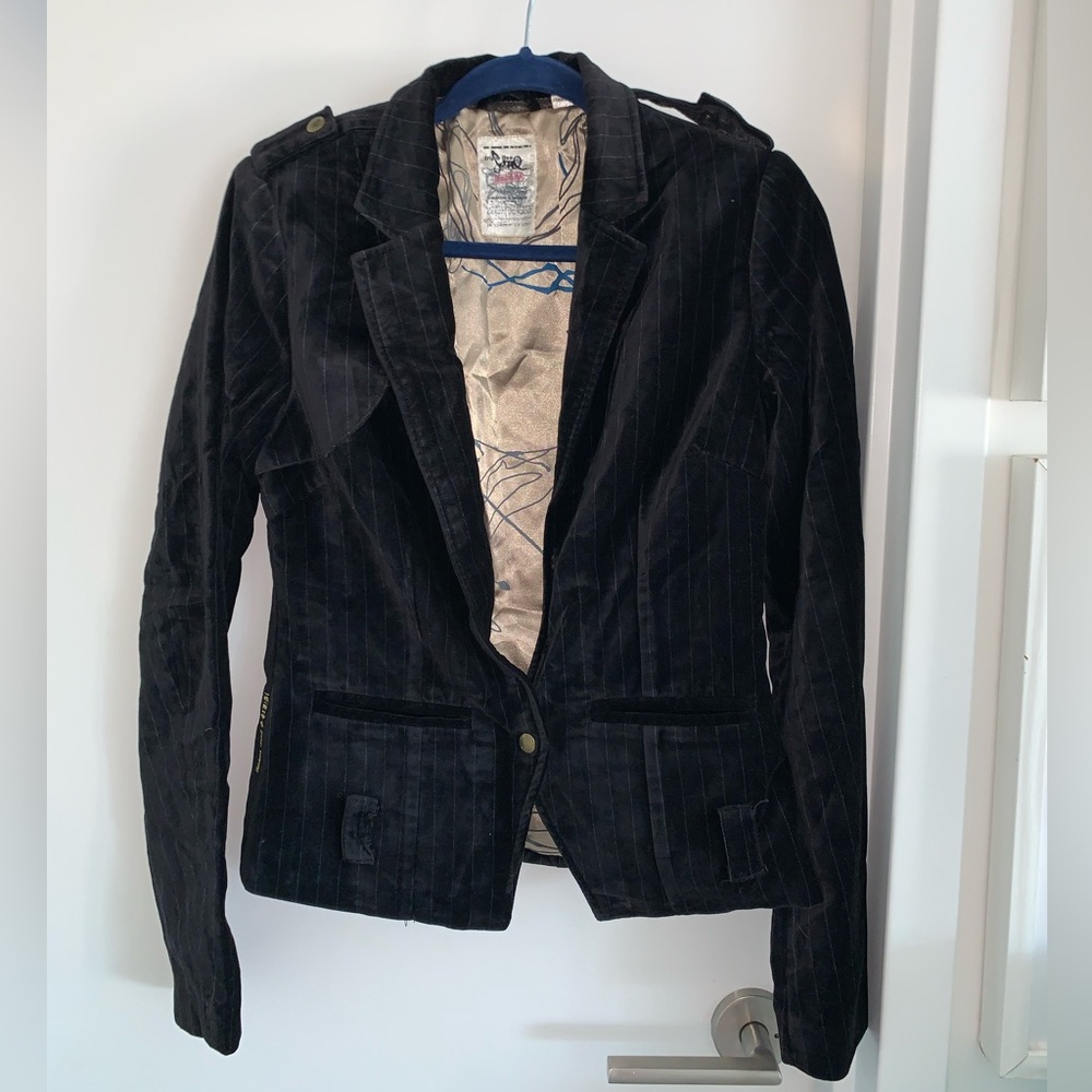 Triple 5 Soul Velvet blazer